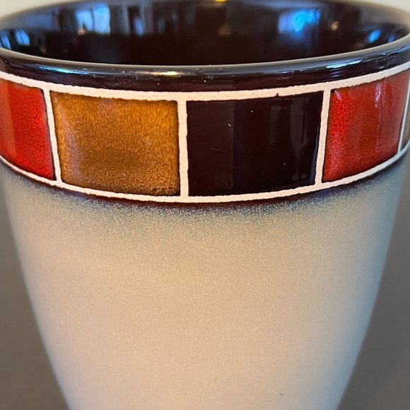 Pair of GIBSON Elite Casa Roja Stoneware Mugs w/ Small Square Glazed Tile Border - Picture 6 of 10